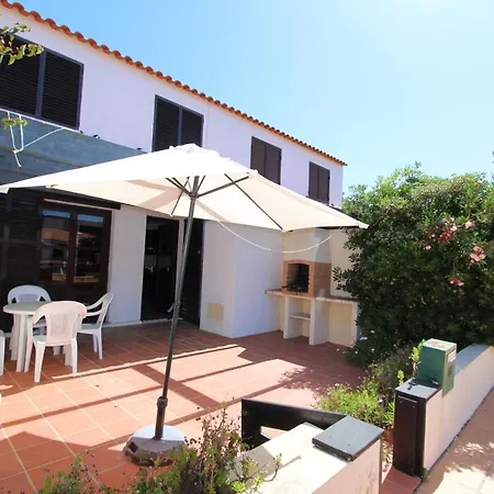 Villa Vilar Do Jardim 59 - Clever Details