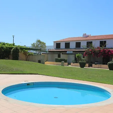 Vilar Do Jardim 59 - Clever Details